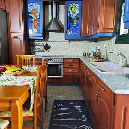 Appartement Evelina 1 à Lixouri Extérieur photo