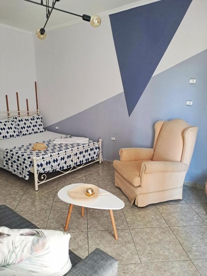 Appartement Evelina 1 à Lixouri Extérieur photo